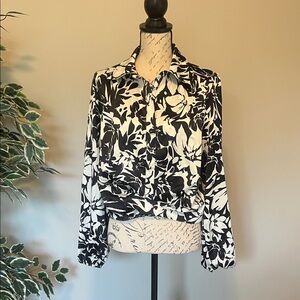 Rachel Zoe Black & White Floral Blouse – Size M / Distinctive Print Top